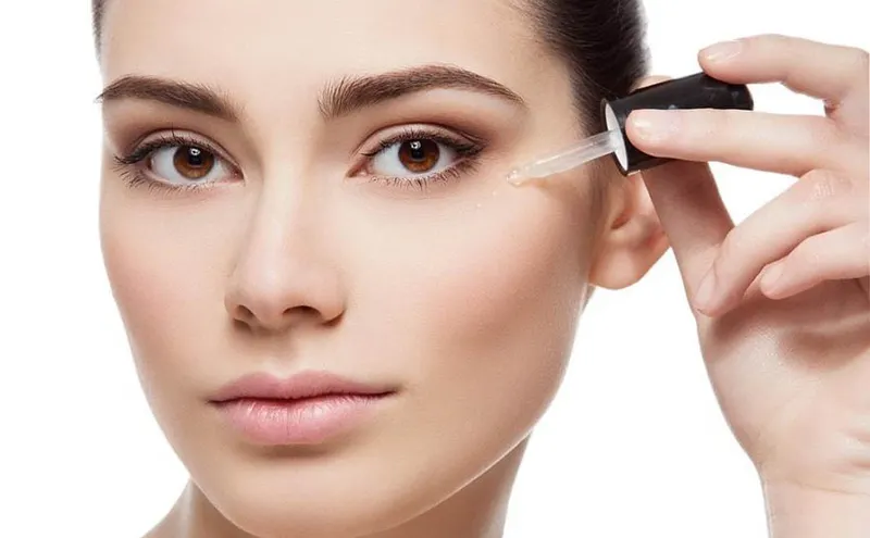 رتینول چیست؟ فواید، عوارض و روش صحیح اضافه کردن رتینول به روتین پوست